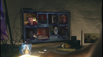 Black Mirror T02 E04 - Natal