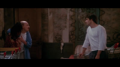 Marche à l'ombre. vf