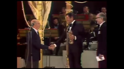 Célébrations ~ Louis de Funès, César d'Honneur (1980).