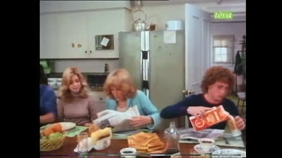 Huit ça suffit (1977) French S2E18 La poubelle