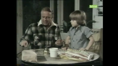 Huit ça suffit (1977) French S2E20 Sept jours en février.